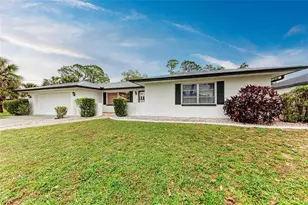 1052 Hinton St, Port Charlotte, FL 33952 - Photo 3