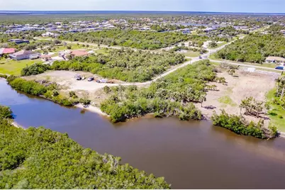 19155 Midway Boulevard, Port Charlotte, FL 33948 - Photo 9