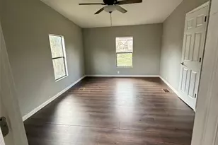 3123 Crystal Hills Dr, Lakeland, FL 33801 - Photo 7