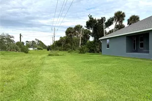 209 Annapolis Ln, Rotonda West, FL 33947 - Photo 29