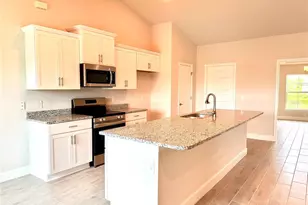 13902 Allamanda Cir, Port Charlotte, FL 33981 - Photo 11