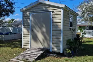 447 Yeager St, Port Charlotte, FL 33954 - Photo 25