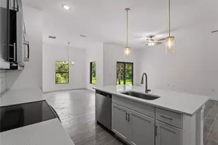 17339 Elmwood Ave, Port Charlotte, FL 33948 - Photo 15