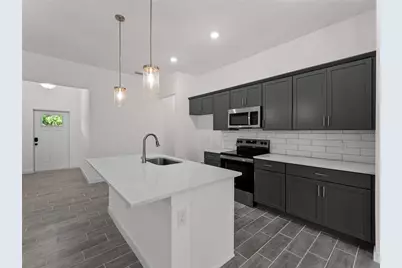 17339 Elmwood Avenue, Port Charlotte, FL 33948 - Photo 7