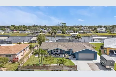 155 Francis Drive NE, Port Charlotte, FL 33952 - Photo 5