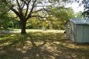 3775 NE Bonanza Park Ave, Arcadia, FL 34266 - Photo 7