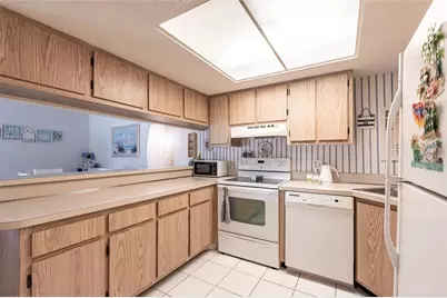 1515 Forrest Nelson Boulevard #L204, Port Charlotte, FL 33952 - Photo 9