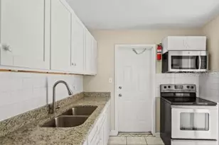 3124 Crestwood Dr, Port Charlotte, FL 33952 - Photo 7