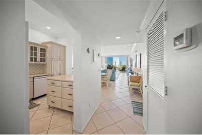 1212 Benjamin Franklin Drive #102, Sarasota, FL 34236 - Photo 7