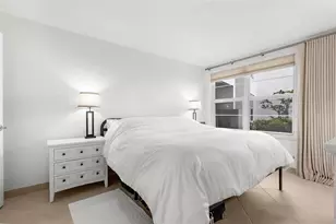 600 Sutton Pl, Longboat Key, FL 34228 - Photo 15