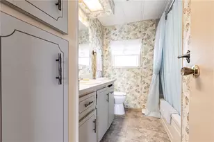 2100 Kings Hwy, Port Charlotte, FL 33980 - Photo 11