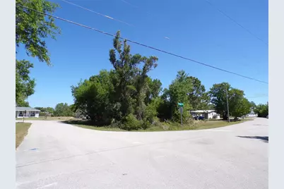 4704 Fairway Drive N, Punta Gorda, FL 33982 - Photo 13