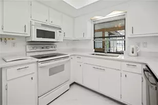 2333 Rio De Janeiro Ave, Punta Gorda, FL 33983 - Photo 19