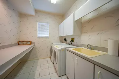 1065 Harbour Glen Place, Punta Gorda, FL 33983 - Photo 31