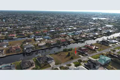 114 Graham Street SE, Port Charlotte, FL 33952 - Photo 5