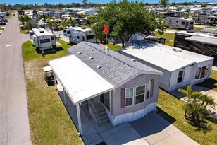 1329 Trout, Punta Gorda, FL 33950 - Photo 23