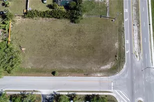 758 SW 4th St, Cape Coral, FL 33991 - Photo 5