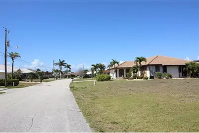1328 Via Milanese, Punta Gorda, FL 33950 - Photo 11