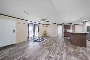 9827 SE Hoth Rd, Arcadia, FL 34266 - Photo 3