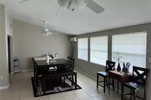 705 Crestview Cir NW, Port Charlotte, FL 33948 - Photo 7