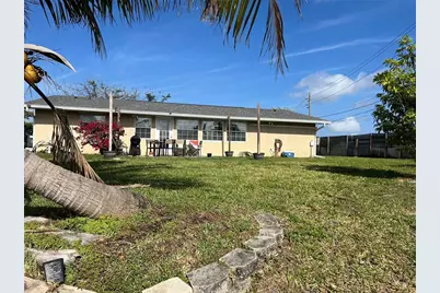 705 Crestview Circle NW, Port Charlotte, FL 33948 - Photo 23