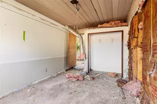 2677 Martin St, Sarasota, FL 34237 - Photo 27