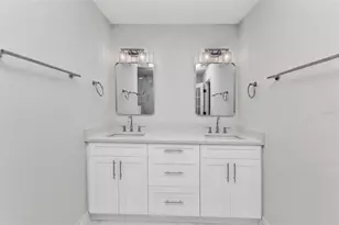 2718 St Thomas Dr, Punta Gorda, FL 33950 - Photo 25