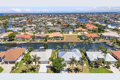 2718 Saint Thomas Drive, Punta Gorda, FL 33950 - Photo 81