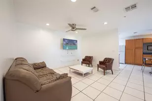 2230 Harbor Blvd, Port Charlotte, FL 33952 - Photo 3