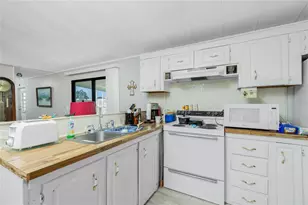 7369 Candace Ln, Port Charlotte, FL 33981 - Photo 7