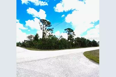 17128 Wintergarden Avenue, Port Charlotte, FL 33948 - Photo 3