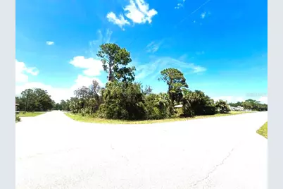 17128 Wintergarden Avenue, Port Charlotte, FL 33948 - Photo 3