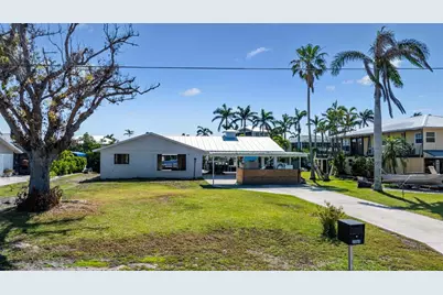 2560 Baybreeze Street, Saint James City, FL 33956 - Photo 5