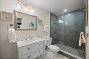 7150 N Tamiami Trl, Sarasota, FL 34243 - Photo 3