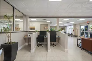 7150 N Tamiami Trl, Sarasota, FL 34243 - Photo 25