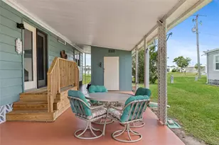 58 Lakeview Dr, North Port, FL 34287 - Photo 5