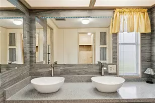 58 Lakeview Dr, North Port, FL 34287 - Photo 21