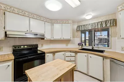 58 Lakeview Drive, North Port, FL 34287 - Photo 5