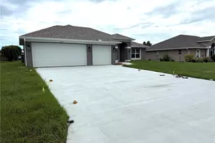 277 Long Meadow Ln, Rotonda West, FL 33947 - Photo 1