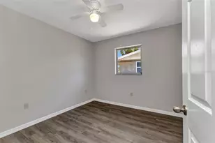 428 Briarwood Rd, Venice, FL 34293 - Photo 25