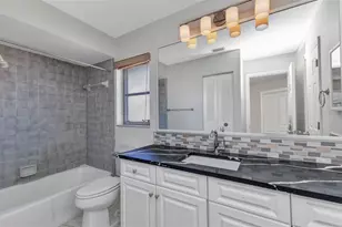 428 Briarwood Rd, Venice, FL 34293 - Photo 21