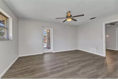 428 Briarwood Road, Venice, FL 34293 - Photo 31