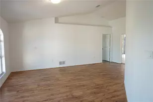 29211 Picador St, Punta Gorda, FL 33982 - Photo 5