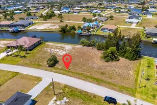 2306 NW 37th Pl, Cape Coral, FL 33993 - Photo 3