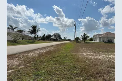 3538 NE 15th Avenue, Cape Coral, FL 33909 - Photo 5