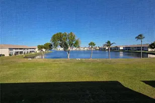 11644 SW Egret Cir, Lake Suzy, FL 34269 - Photo 11