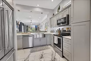 303 11th Ave E, Palmetto, FL 34221 - Photo 17