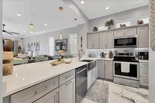 303 11th Ave E, Palmetto, FL 34221 - Photo 15