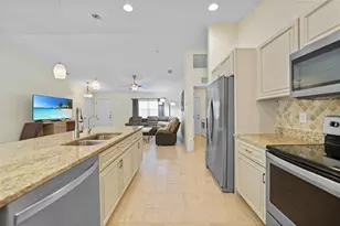 7135 Tropicaire Blvd, North Port, FL 34291 - Photo 9