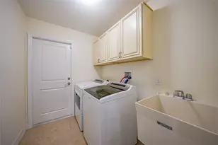 7135 Tropicaire Blvd, North Port, FL 34291 - Photo 23